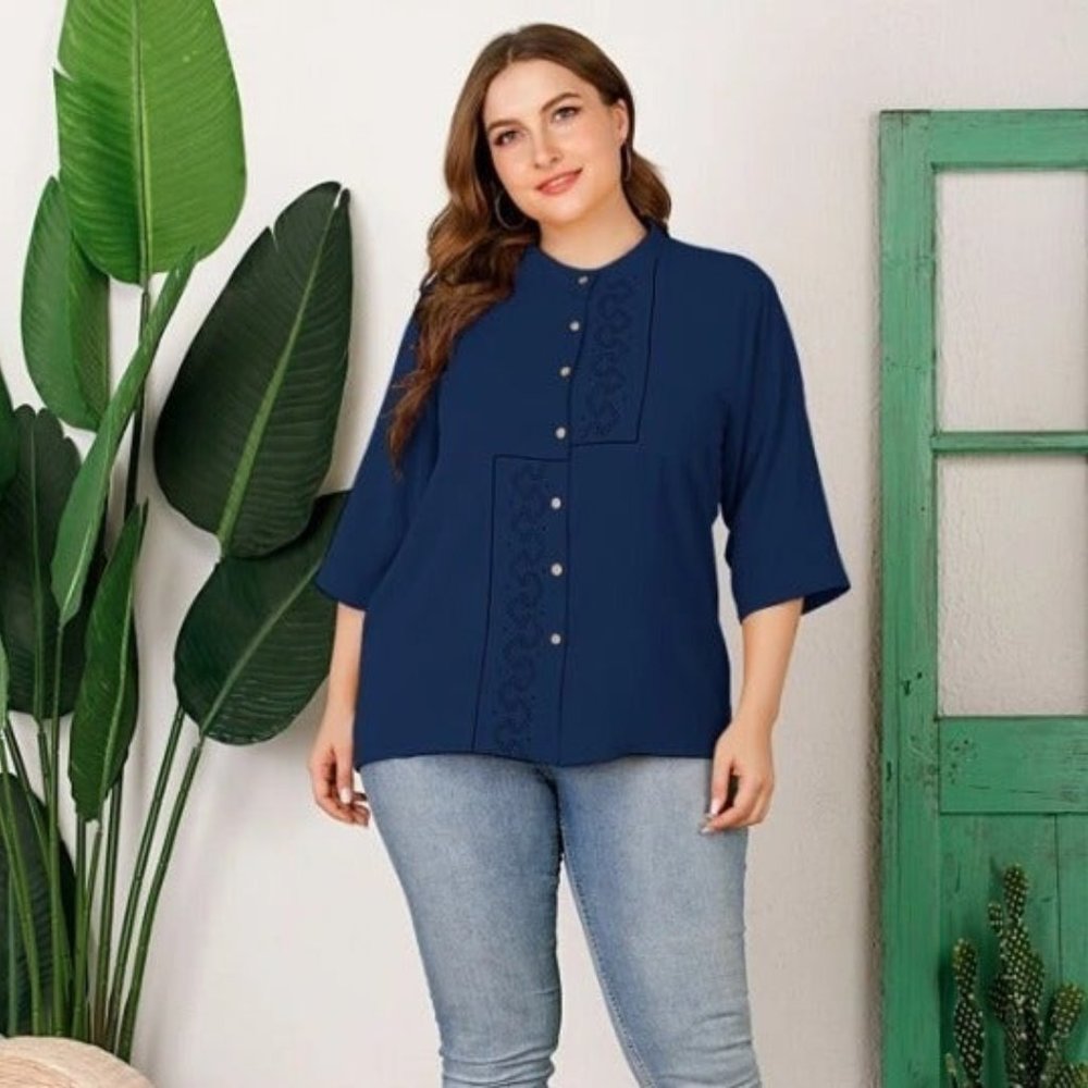 XL NEW Plus Graphic Print Button Blouse - Picture 5 of 5